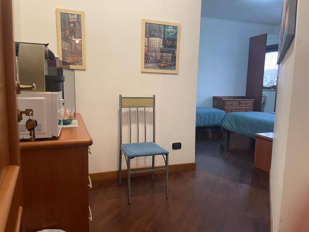 Bed and Breakfast Bb Nuova Fiera Di Roma Fiumicino Zewnętrze zdjęcie